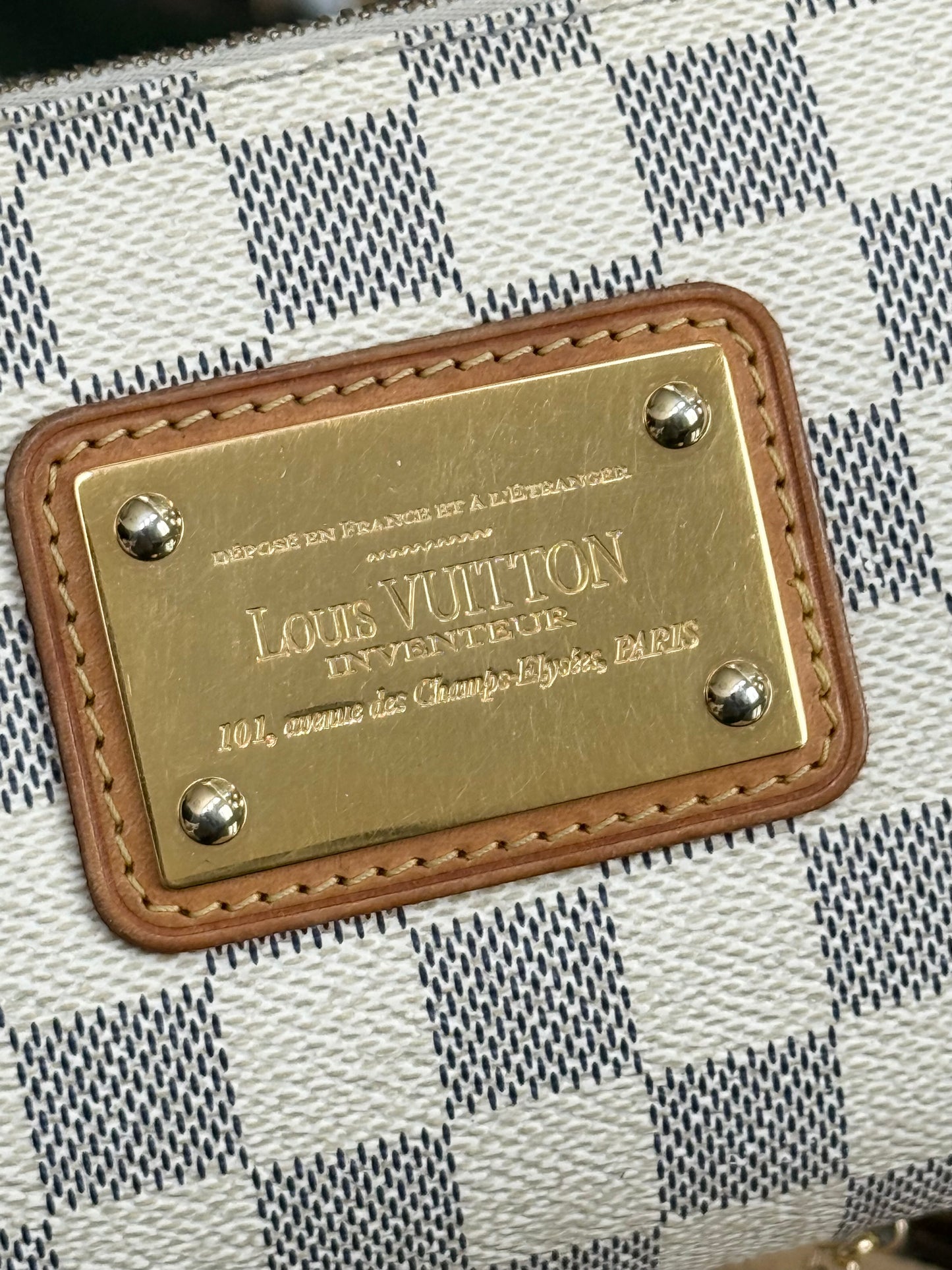 Eva Clutch in Azur with Original Strap,Box Dustbag and Insert Organizer 🗓️ Year: 2011