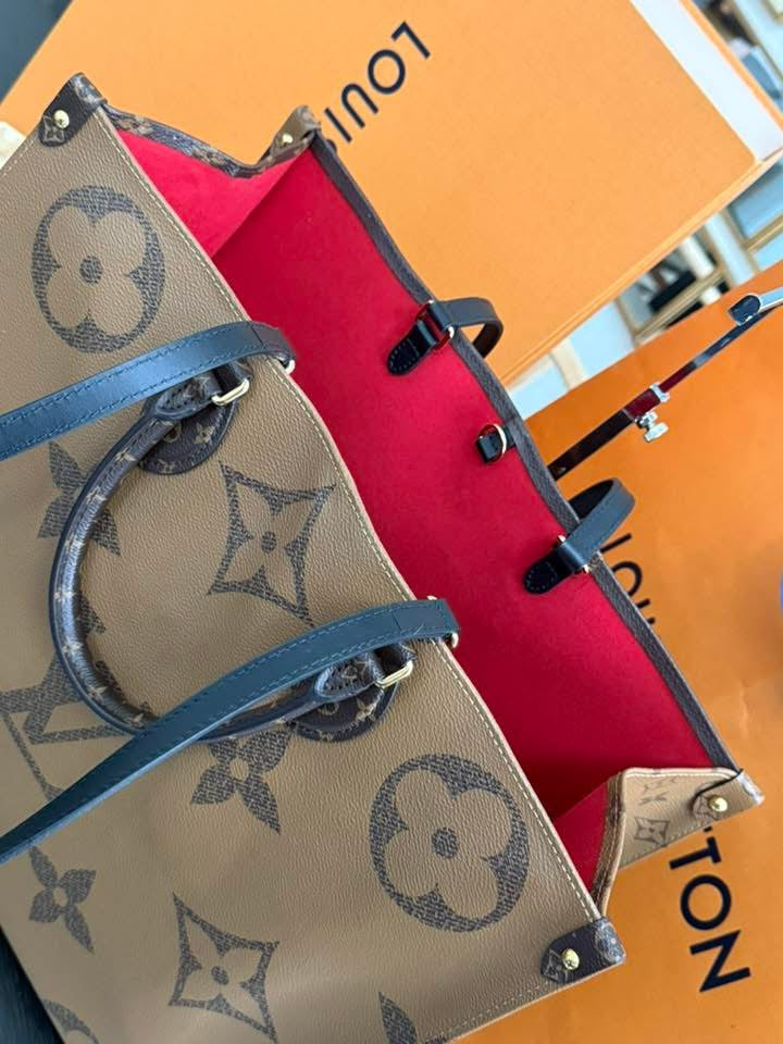 On The Go GM in Monogram Reverse with Dustbag, Insert Organizer, Box and Paper bag 🌺 -Microchip