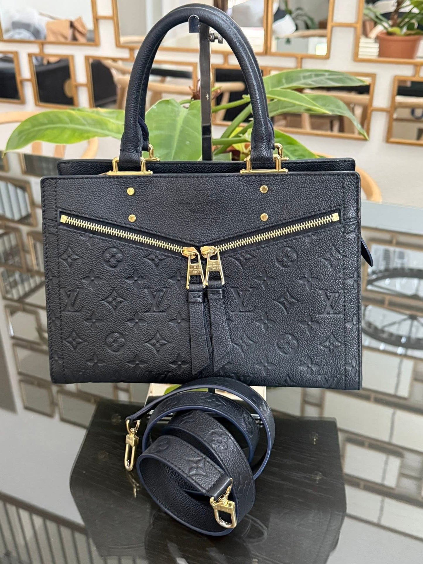 Sully PM Empreinte Noir with Original Strap and Dustbag 📅 Year: 2019
