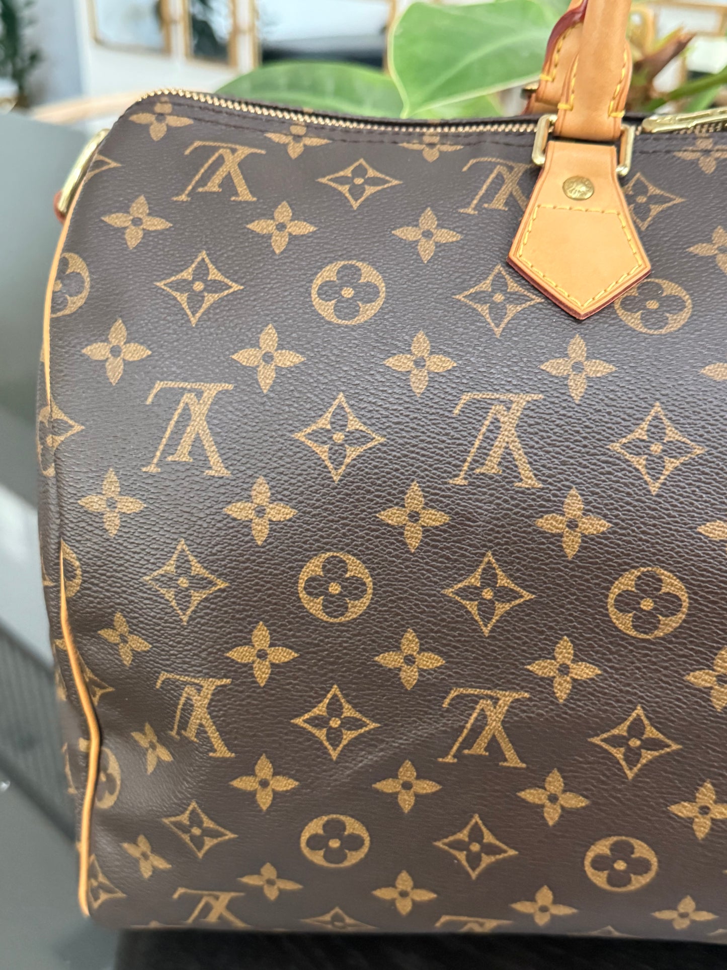 Speedy 40 Bandoulier in Monogram with Lock 🔐, Key and Dustbag 🗓️ Year: 2012