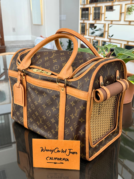 Sac Chien Monogram Pet Carrier 40 with Luggage Tag 🗓️ Year: 2004