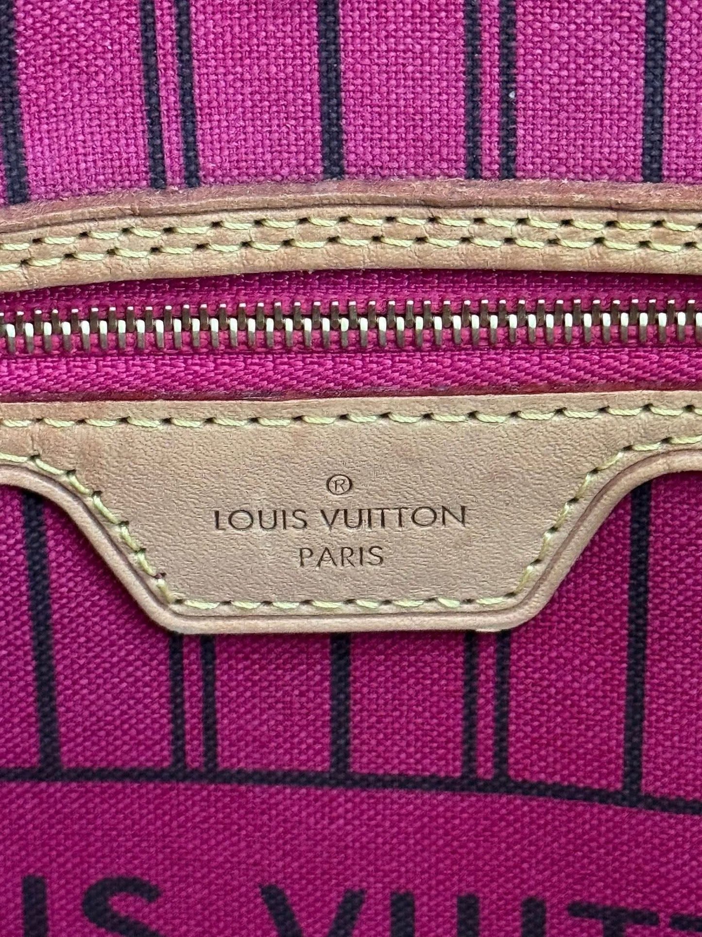 Neverfull MM in Peony interior with Dustbag 🌺 📅 Year: 2020