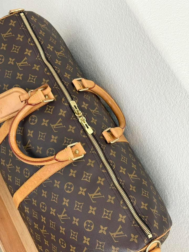Keepall 55 Bandoulier with Original Strap, Luggage tag and Poignet 📅 Year: 2002