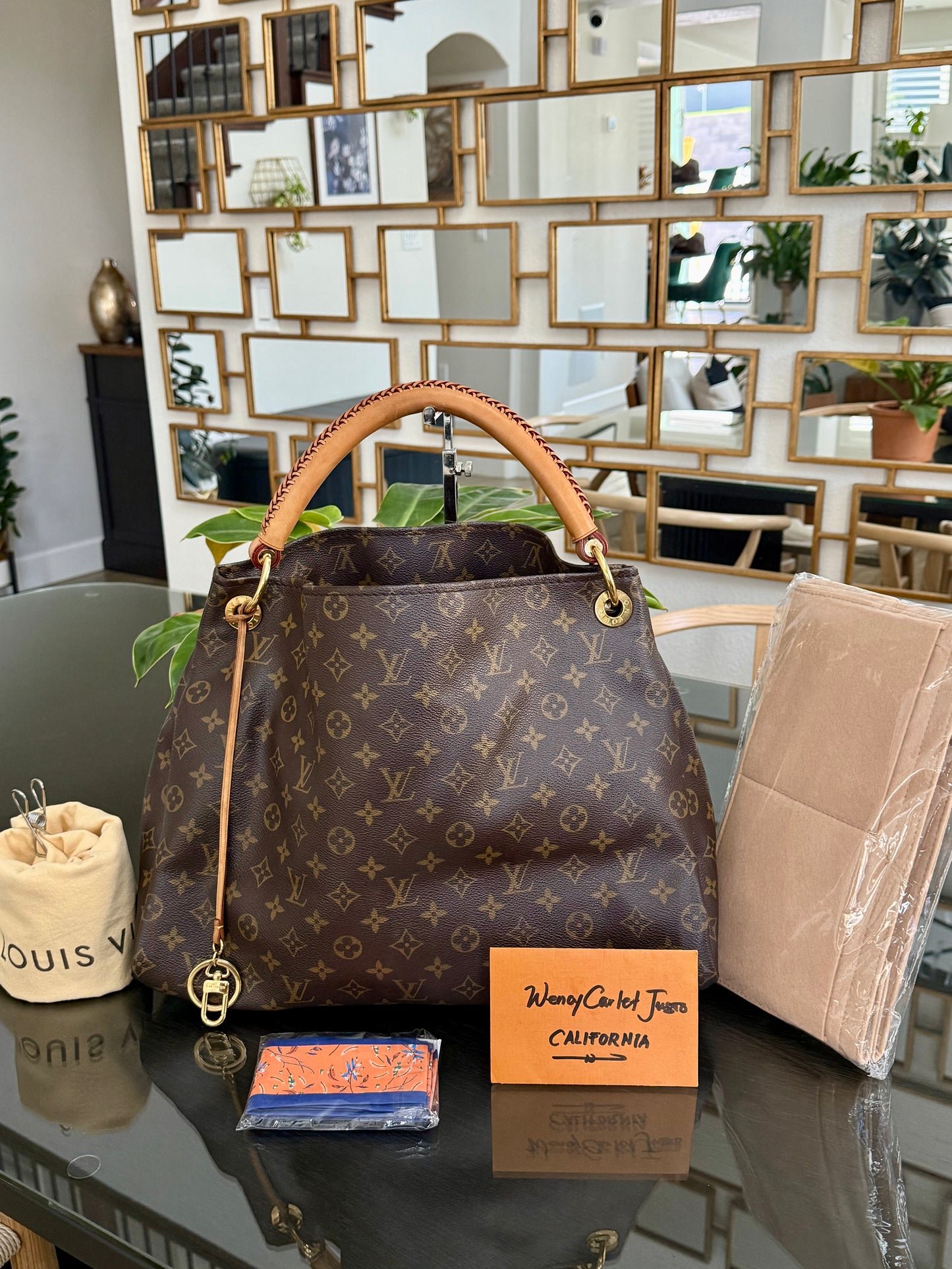 Artsy MM with Dustbag and Insert Organizer - 📅 Year: 2009