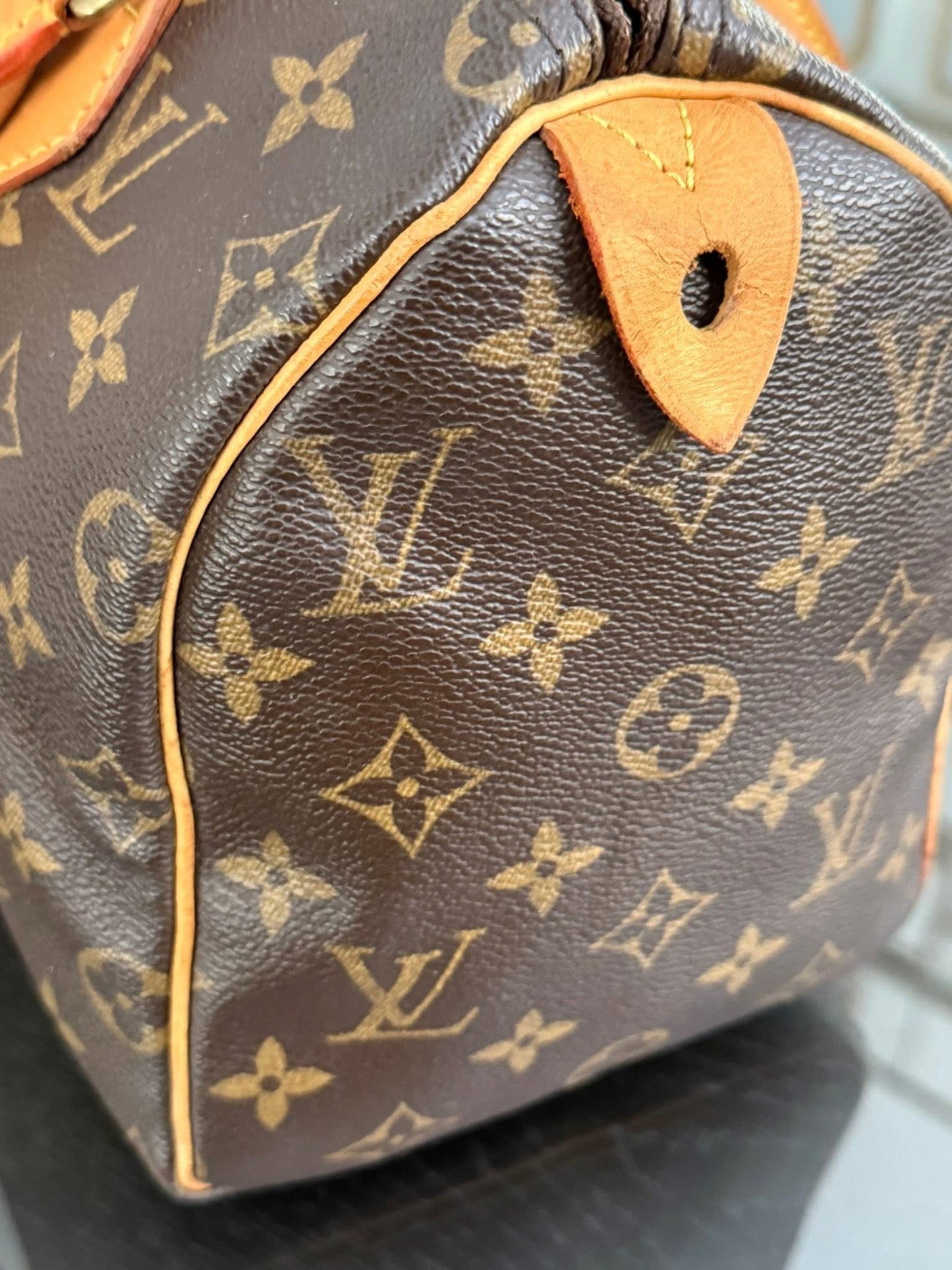 Speedy 25 in Monogram with Lock 🔐 and Key 🗓️ Year: 2005