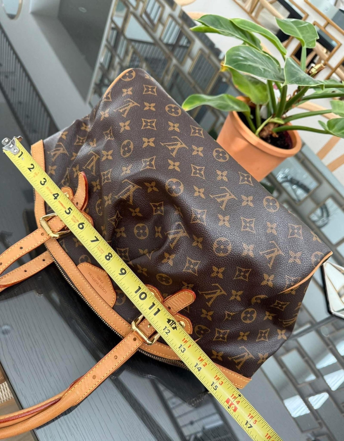 🌺 Tivoli GM in Monogram - 🗓️ Year: 2008