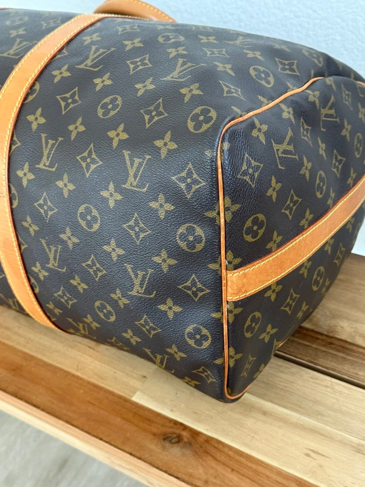 Keepall 50 Bandoulier with Luggage Tag and Poignet 📅 Year: 1995