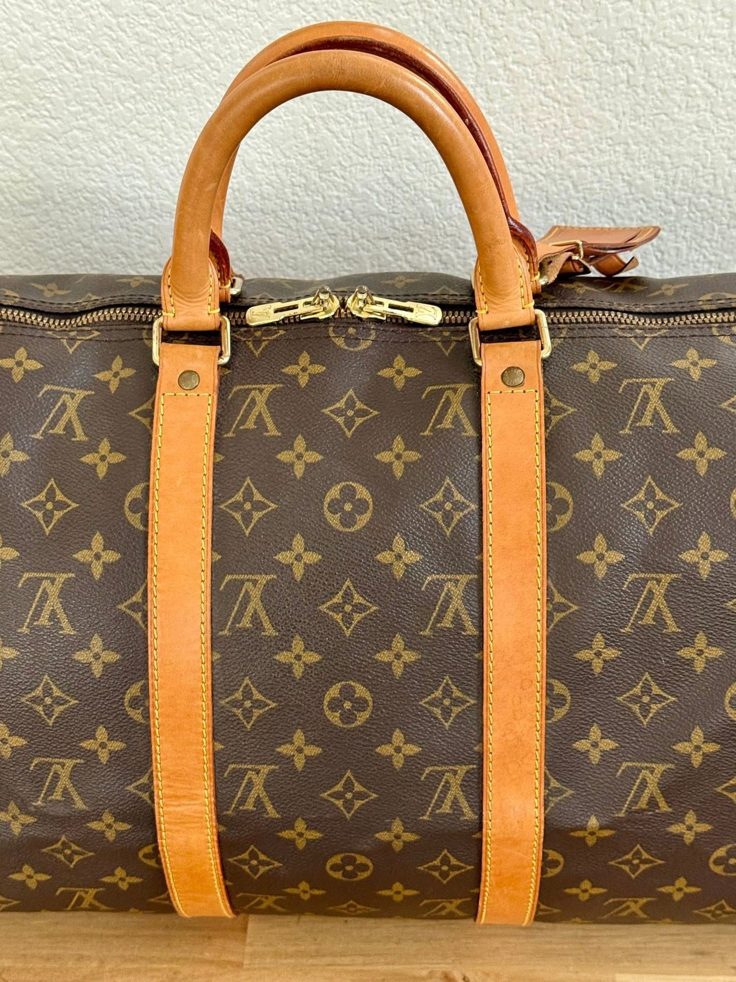 Keepall 50 Bandoulier with Luggage Tag and Poignet 📅 Year: 1995