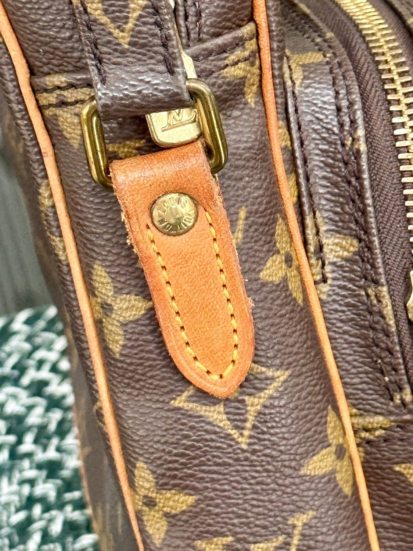 Amazon PM Crossbody Bag 🗓️ Year 1989