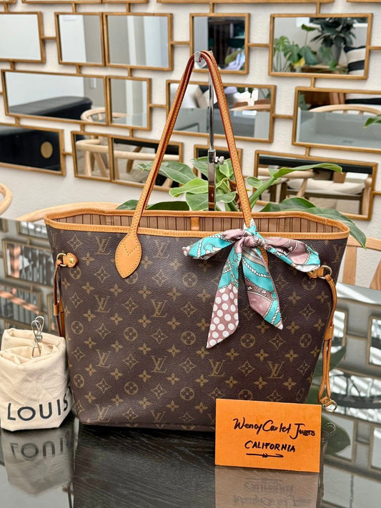 Neverfull MM with Dustbag 📅 Year: 2007
