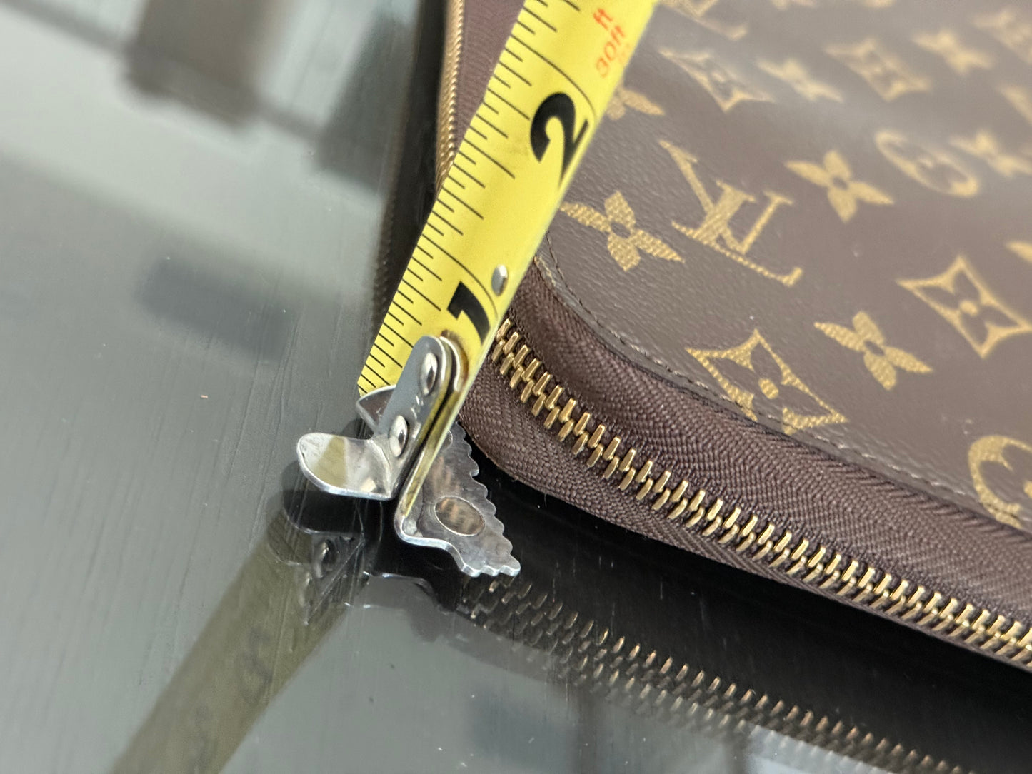 Monogram Escapade Travel Organizer - 🗓️ Year: 1991