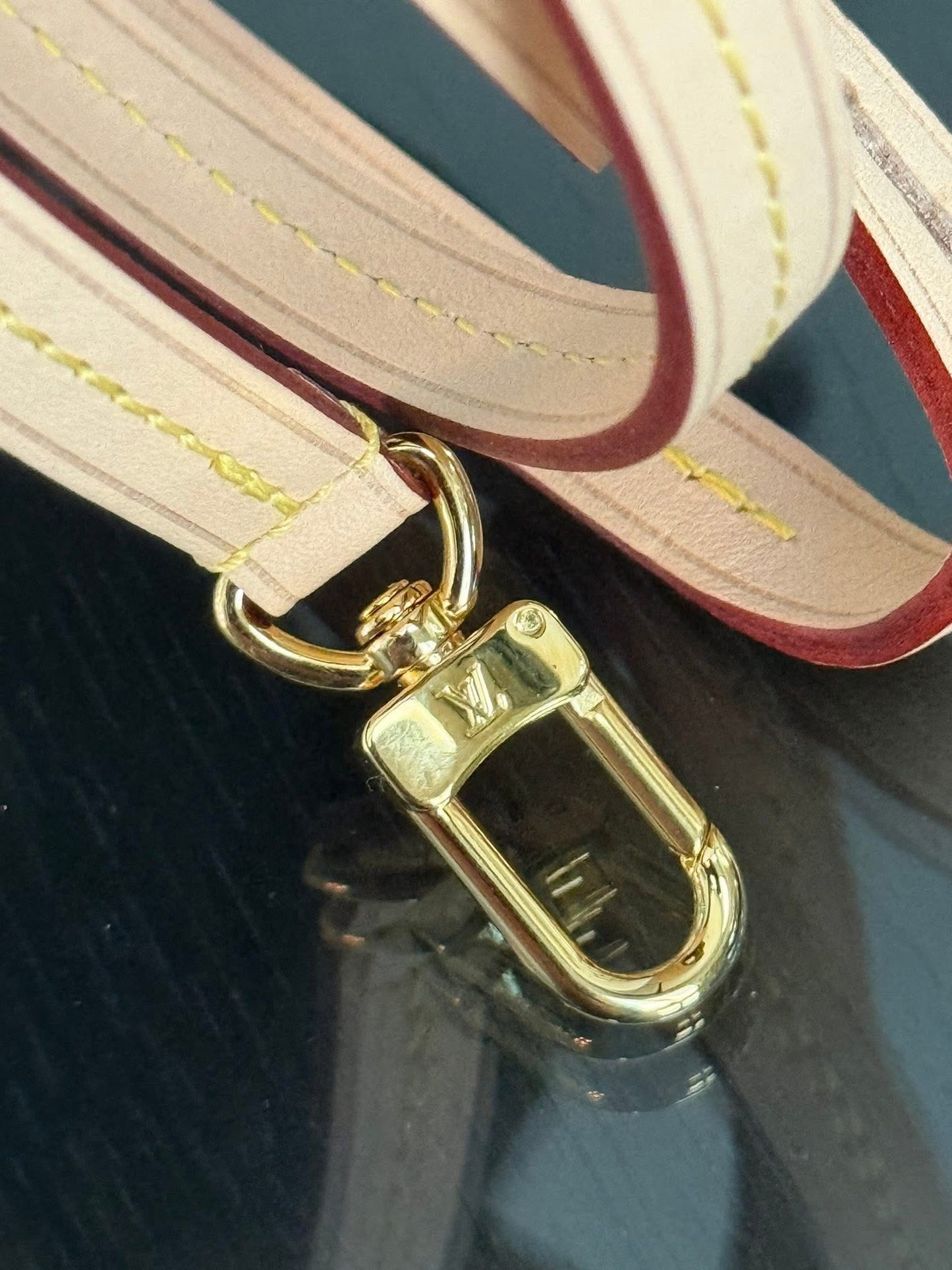 Favorite MM in Monogram with Brandnew Strap, Insert Organizer, Dustbag, Box and Paper bag 🗓️ Year: 2015
