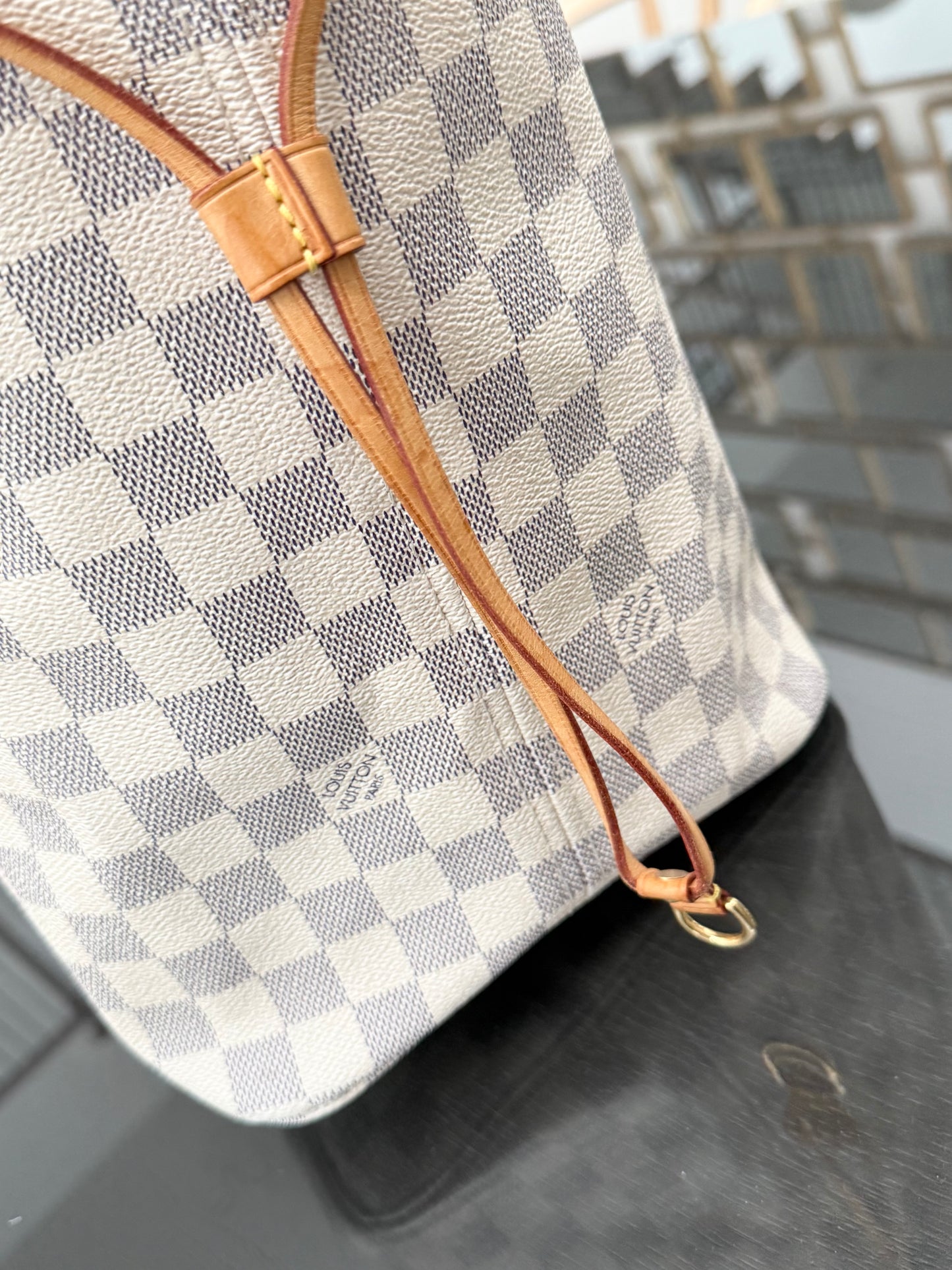 Neverfull GM in Azur with Dustbag Insert Organizer 🗓️ Year: 2011