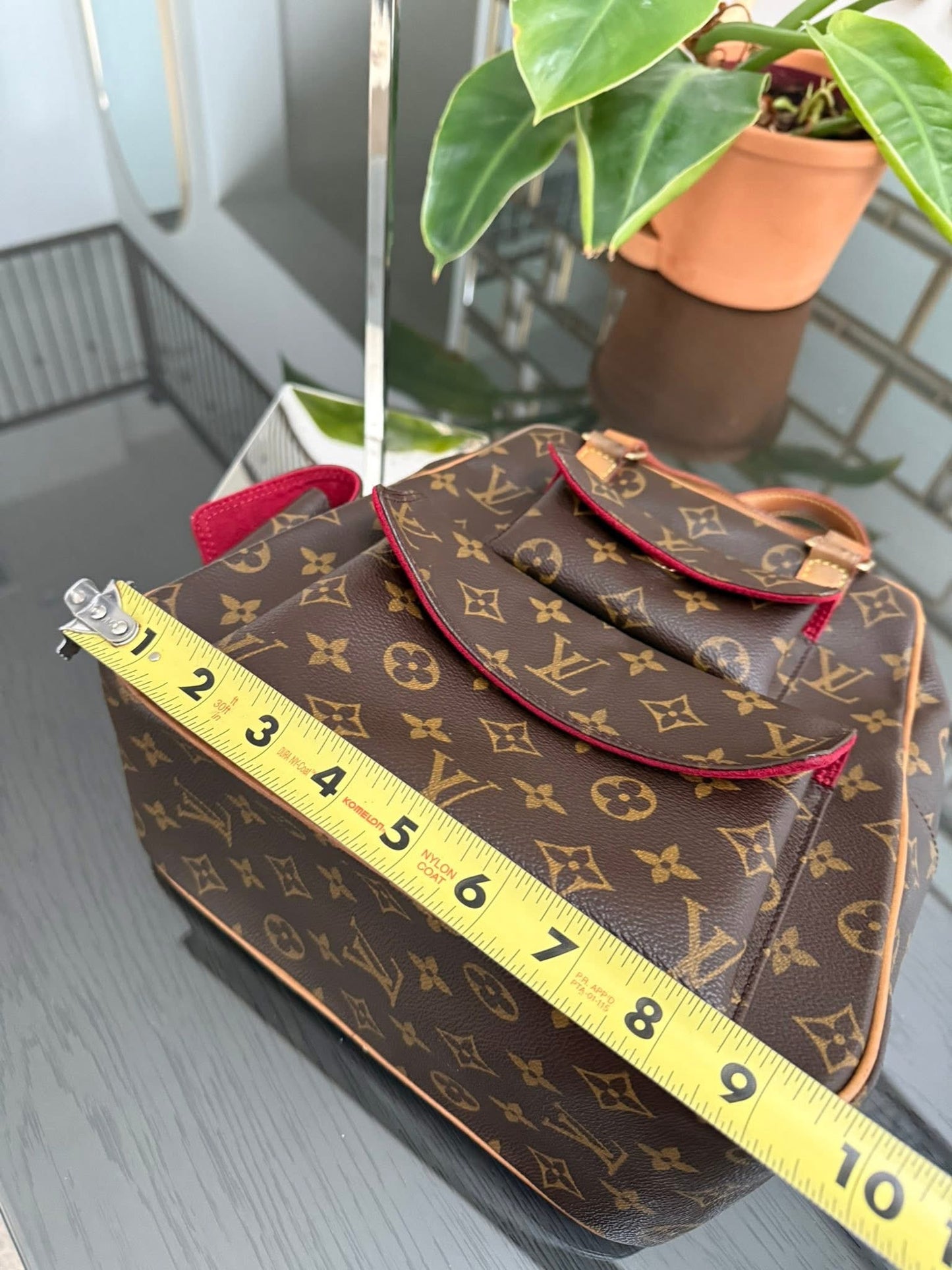 Excentri Cite Handbag🗓️ Year: 2004