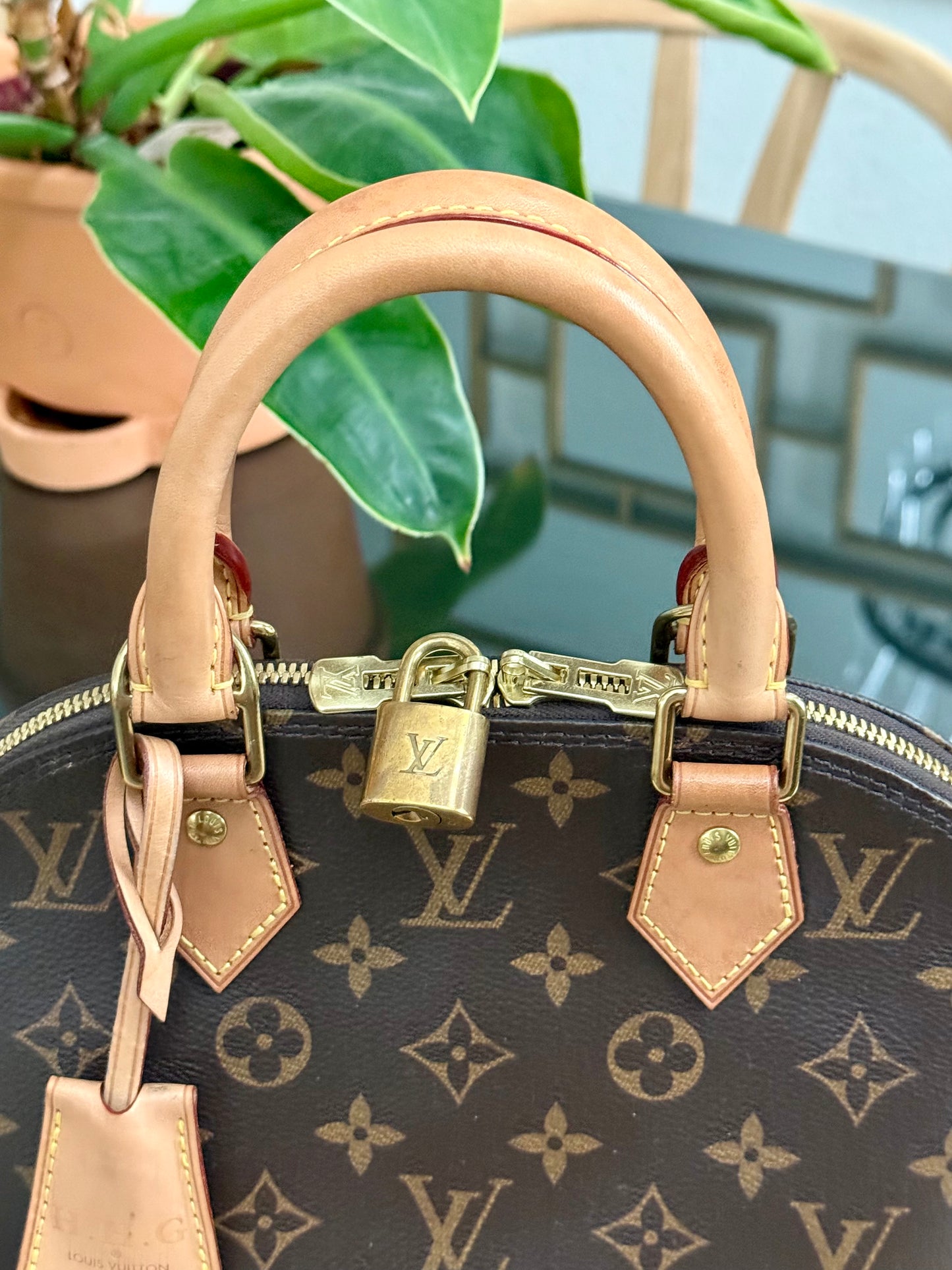 Alma BB with Original Strap , Clochette , Lock 🔐 keys, Box , dustbag and Paper bag - 📅 Year: 2021