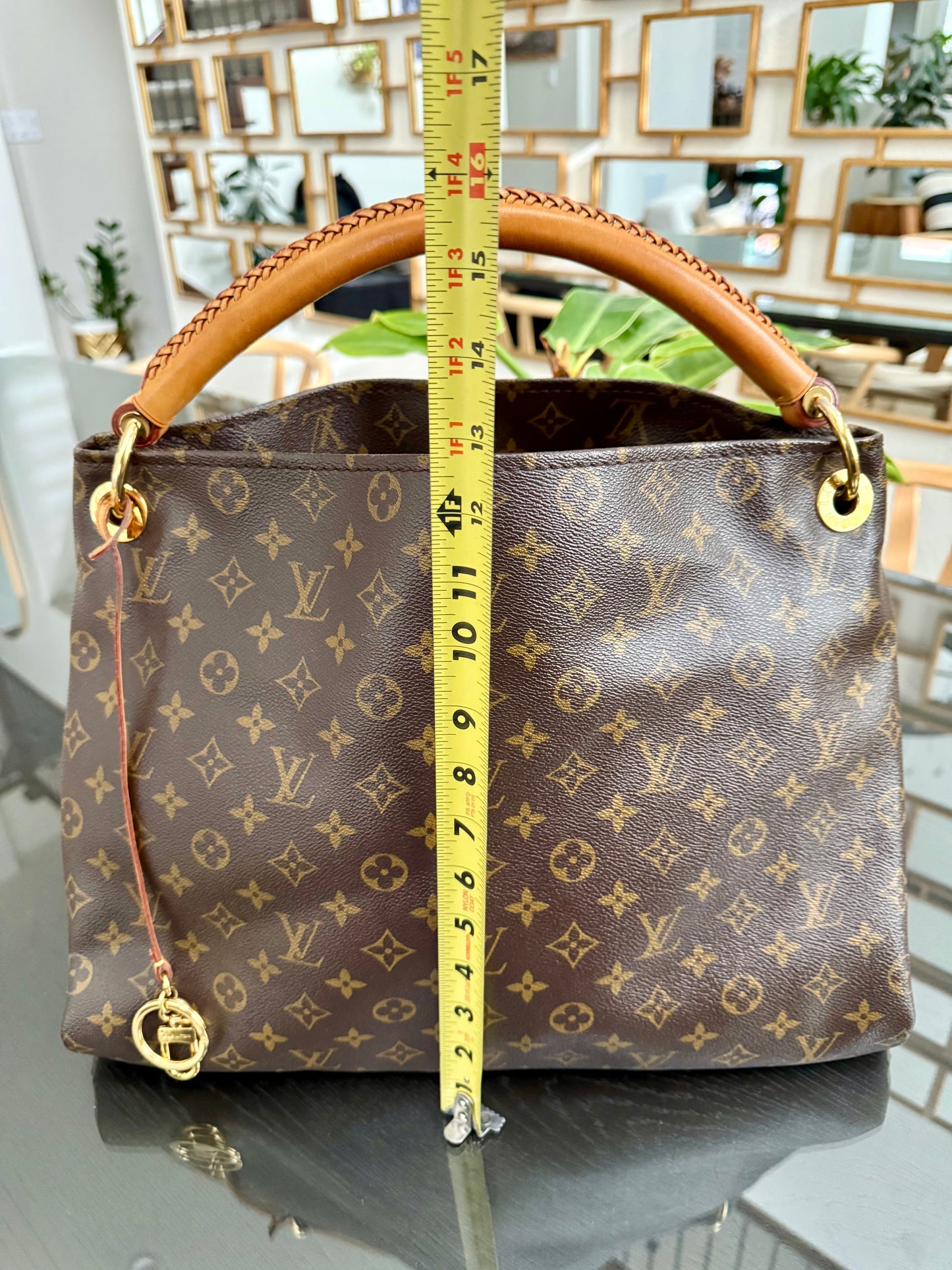 Artsy MM with Dustbag and Insert Organizer - 📅 Year: 2011