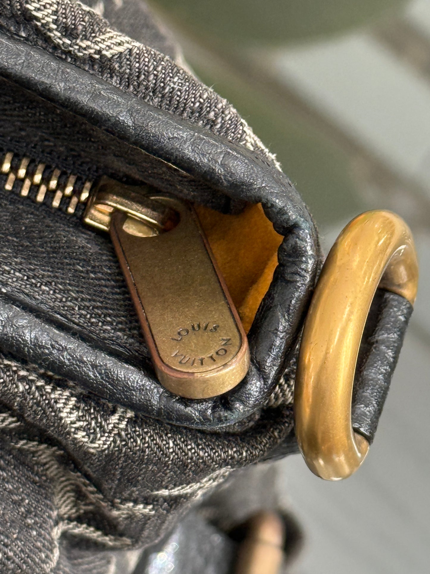 Neo Cabby GM Denim Black with Dustbag 🗓️