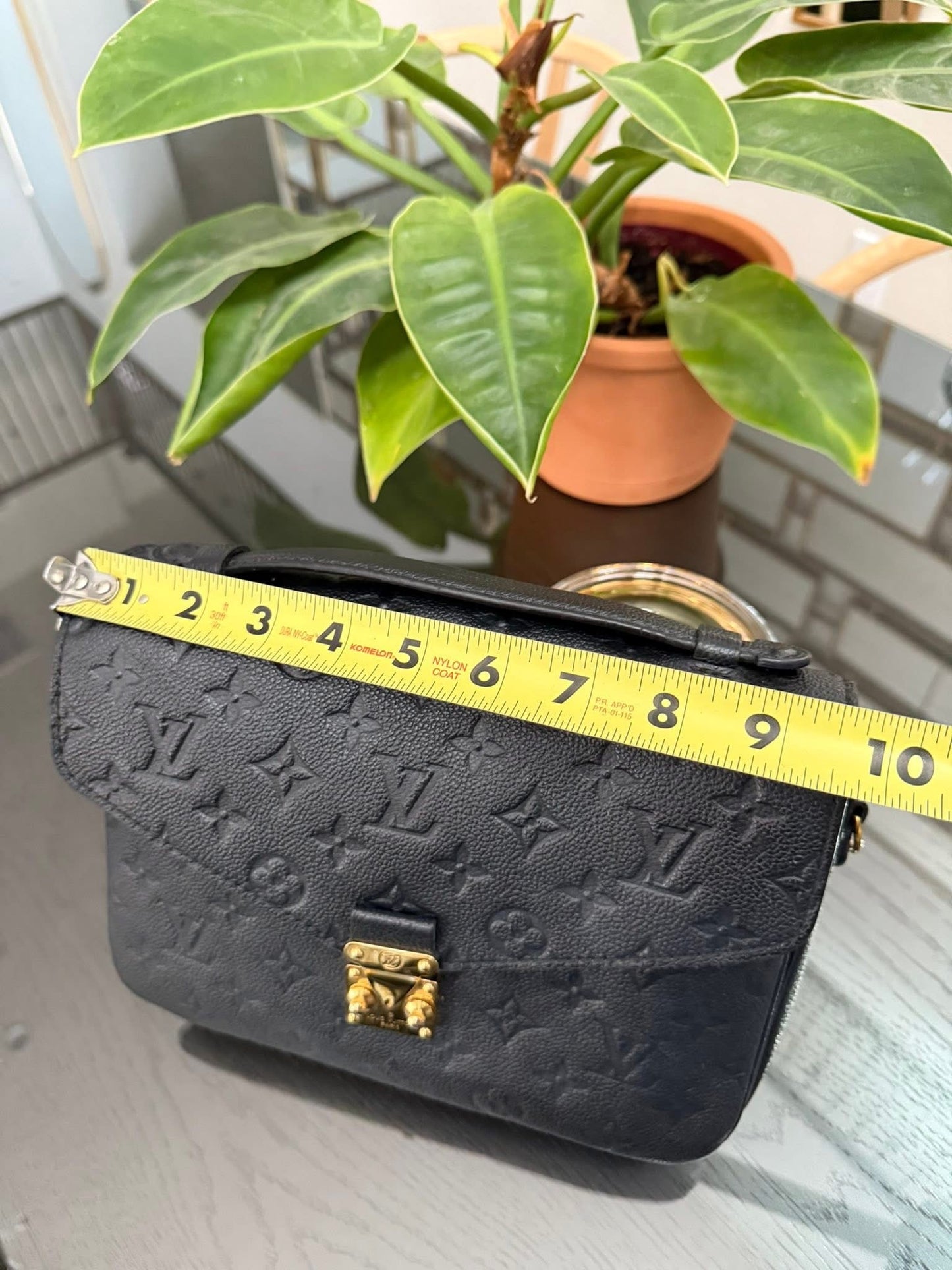 Pochette Metis Emptiente Noir with Box, Dustbag, Insert Organizer, Box and Paper bag -Microchip & Authenticed