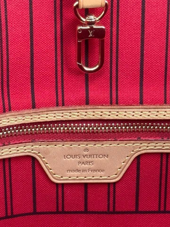 Neverfull MM Monogram in Cerise with Dustbag -🗓️ Microchip