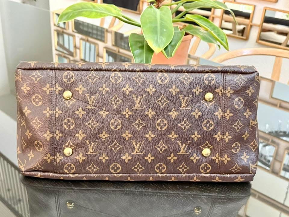 Artsy MM with Dustbag and Insert Organizer - 📅 Year: 2011