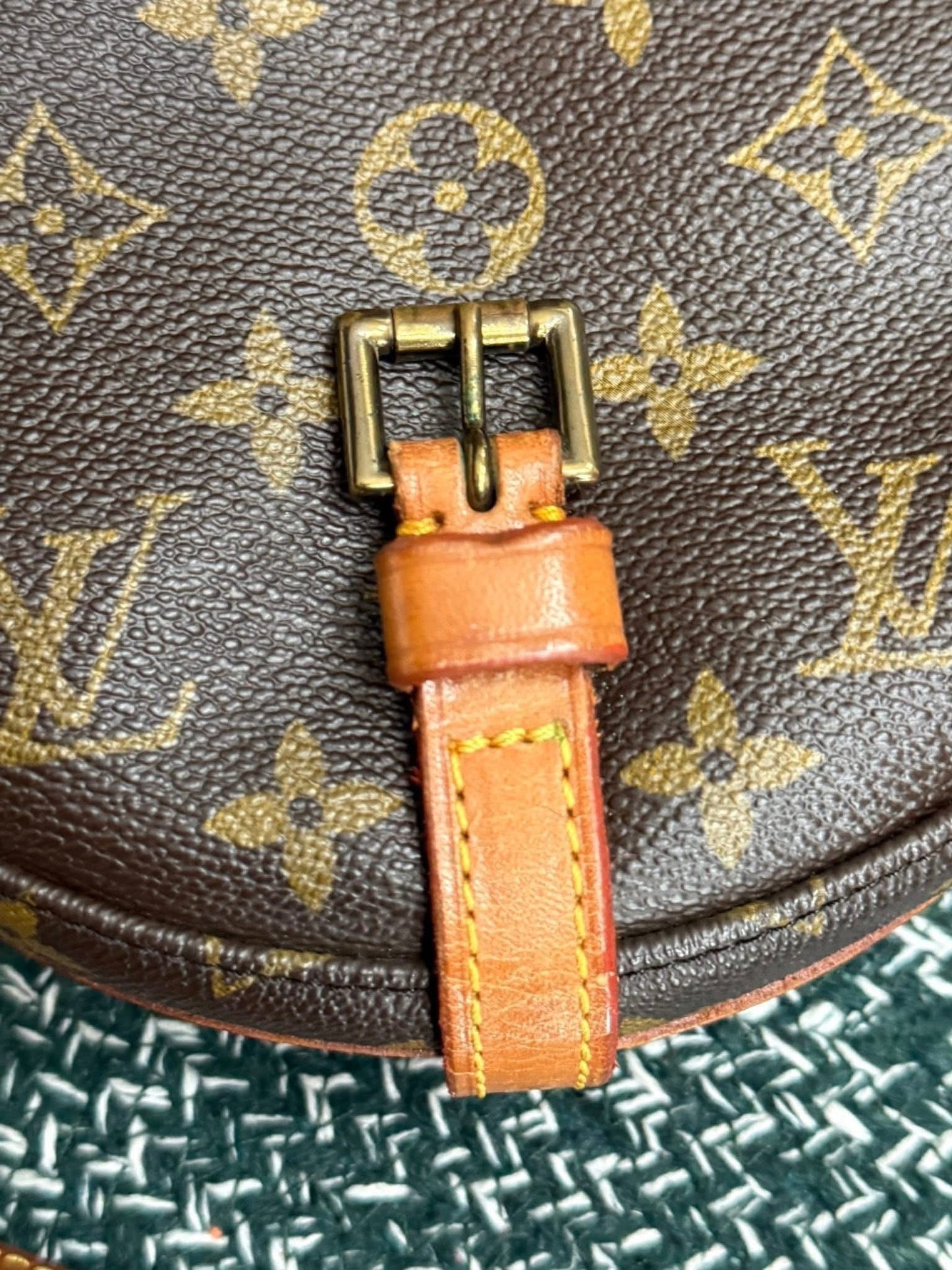 Chantilly PM Crossbody Bag 🌺 Year 1988