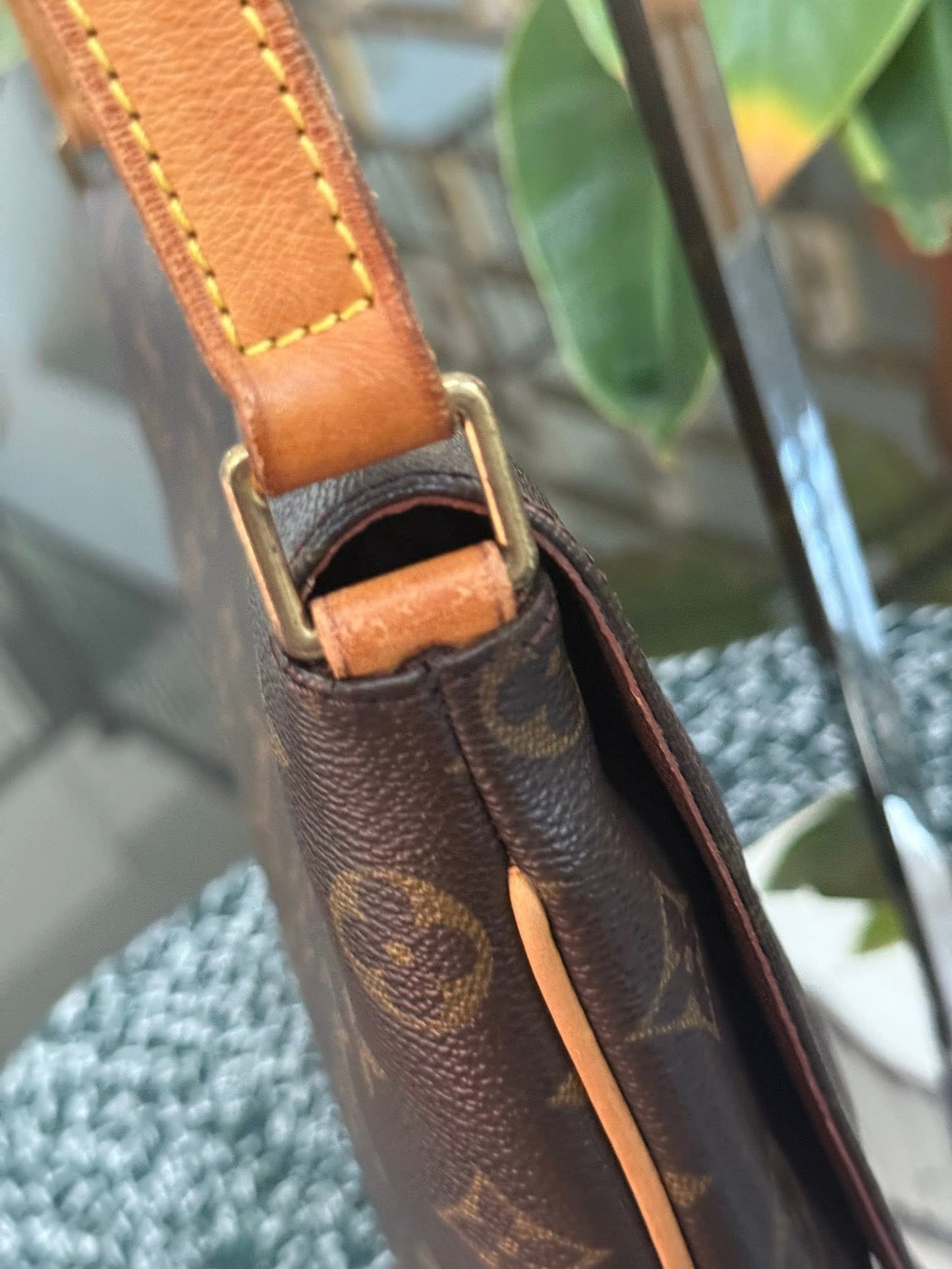 Monogram Musette Tango Shoulder Bag 📅 Year 1999