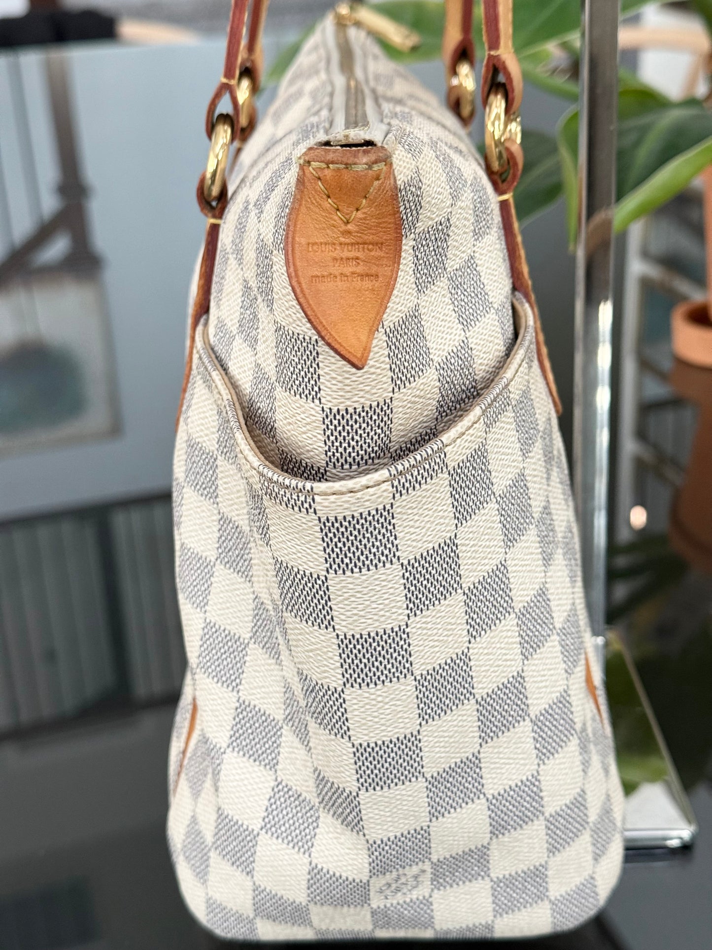 Totally PM Azur with Dustbag 📅 Year: 2011