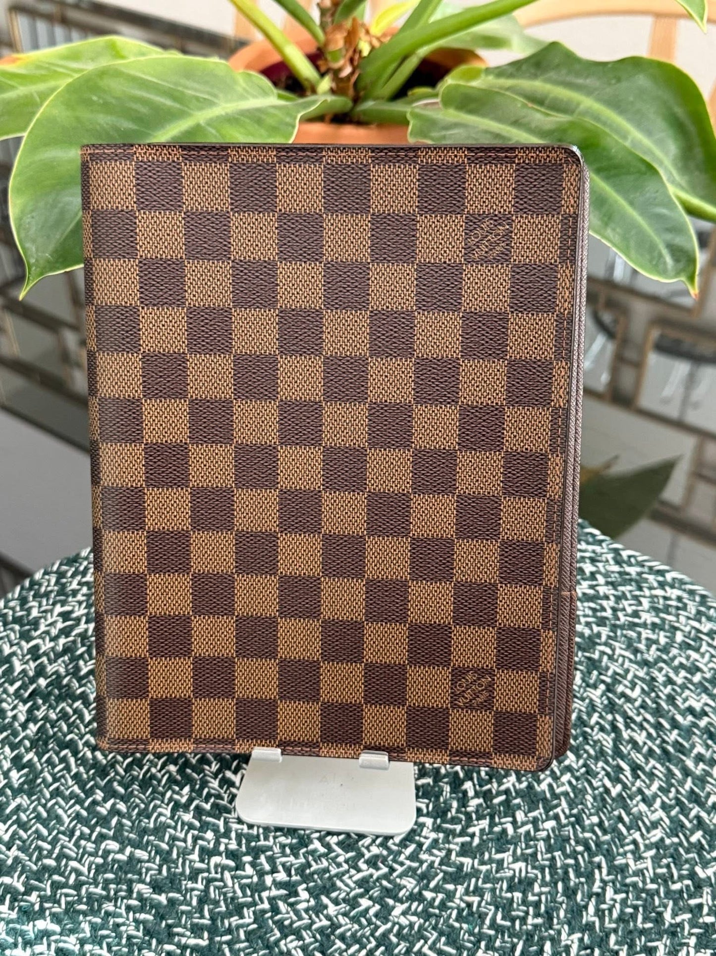 Damier Ebene Desk Agenda Cover 
🗓️ Year: 2005