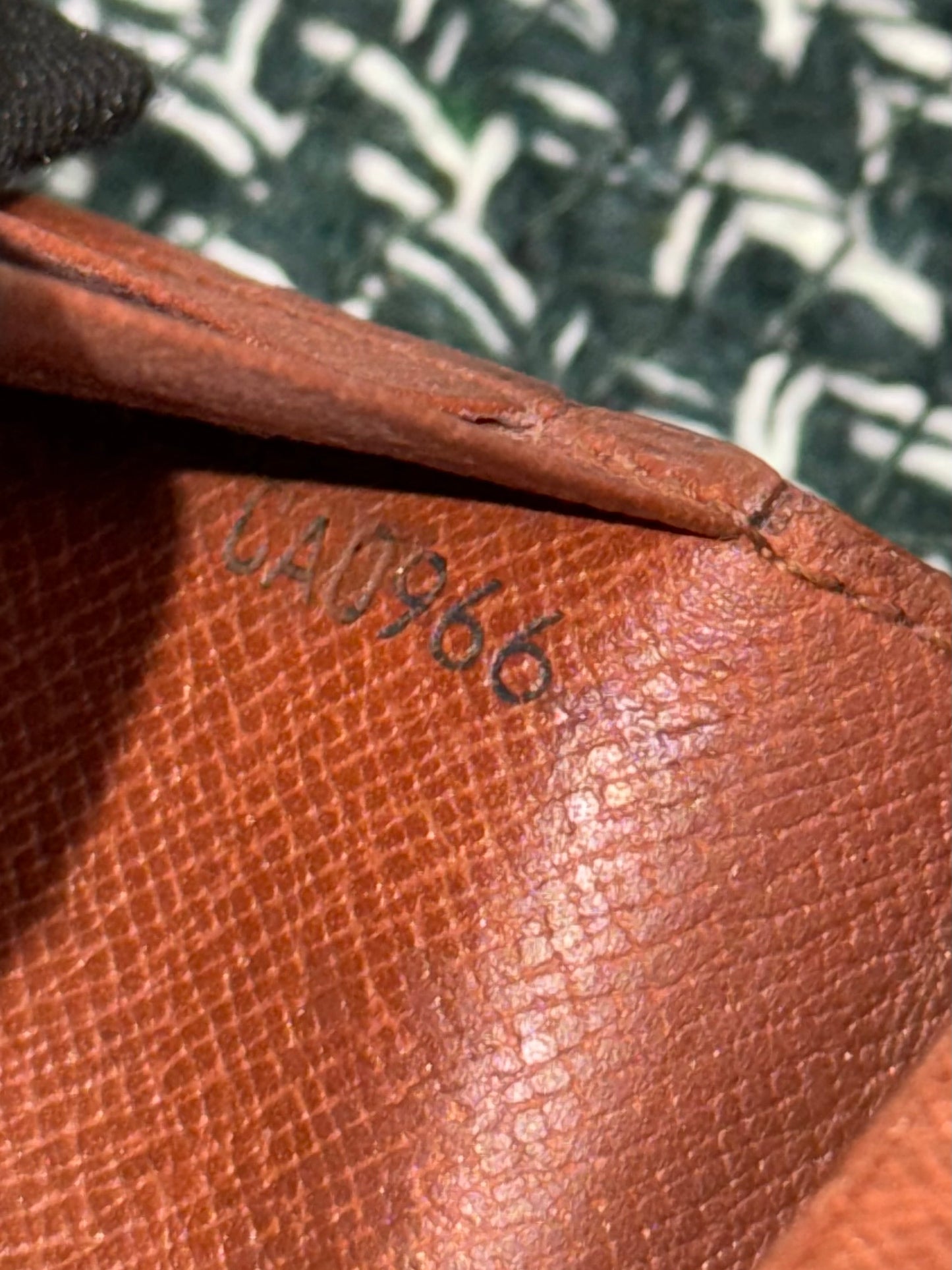 Porte Tressor Wallet in Monogram 🗓️ Year: 1996