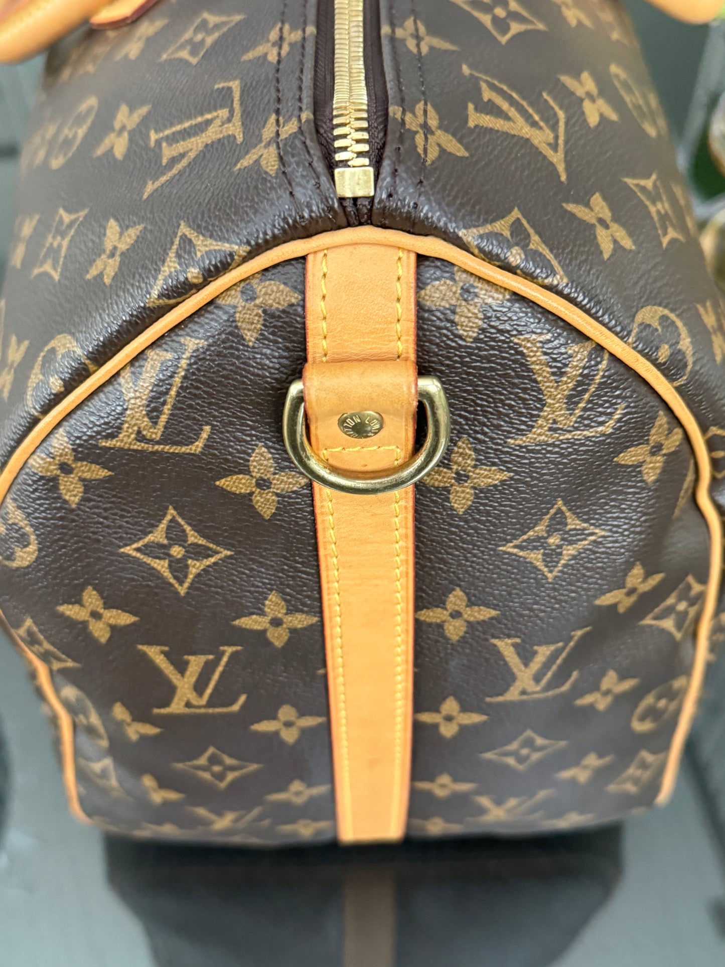 Speedy 40 Bandoulier in Monogram with Lock 🔐, Key and Dustbag 🗓️ Year: 2012