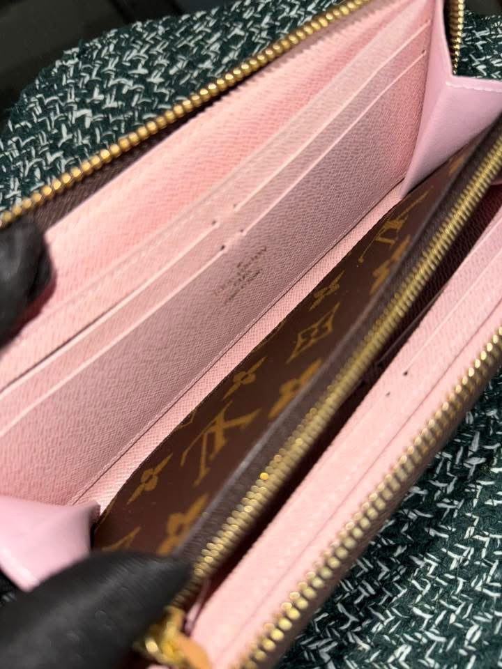 Clemence Wallet Monogram in Rose Ballerine with Box 🗓️ Year 2017