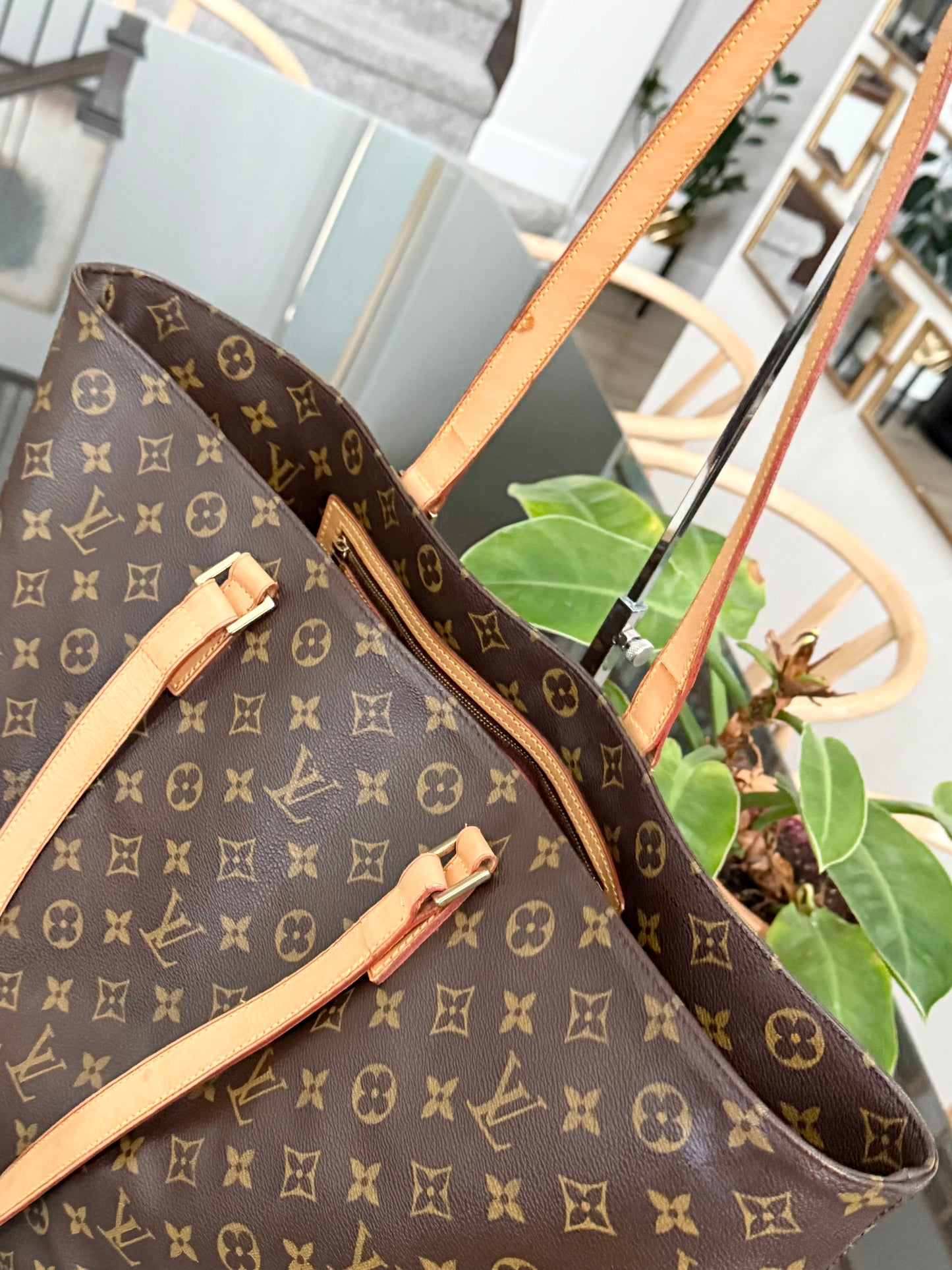 Cabas Alto in Monogram 🗓️ Year: 2002