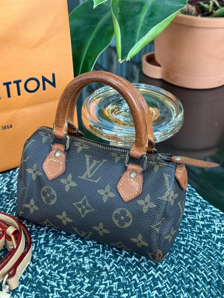 🍒Mini Speedy with Non Branded Strap🍒Circa 80’s