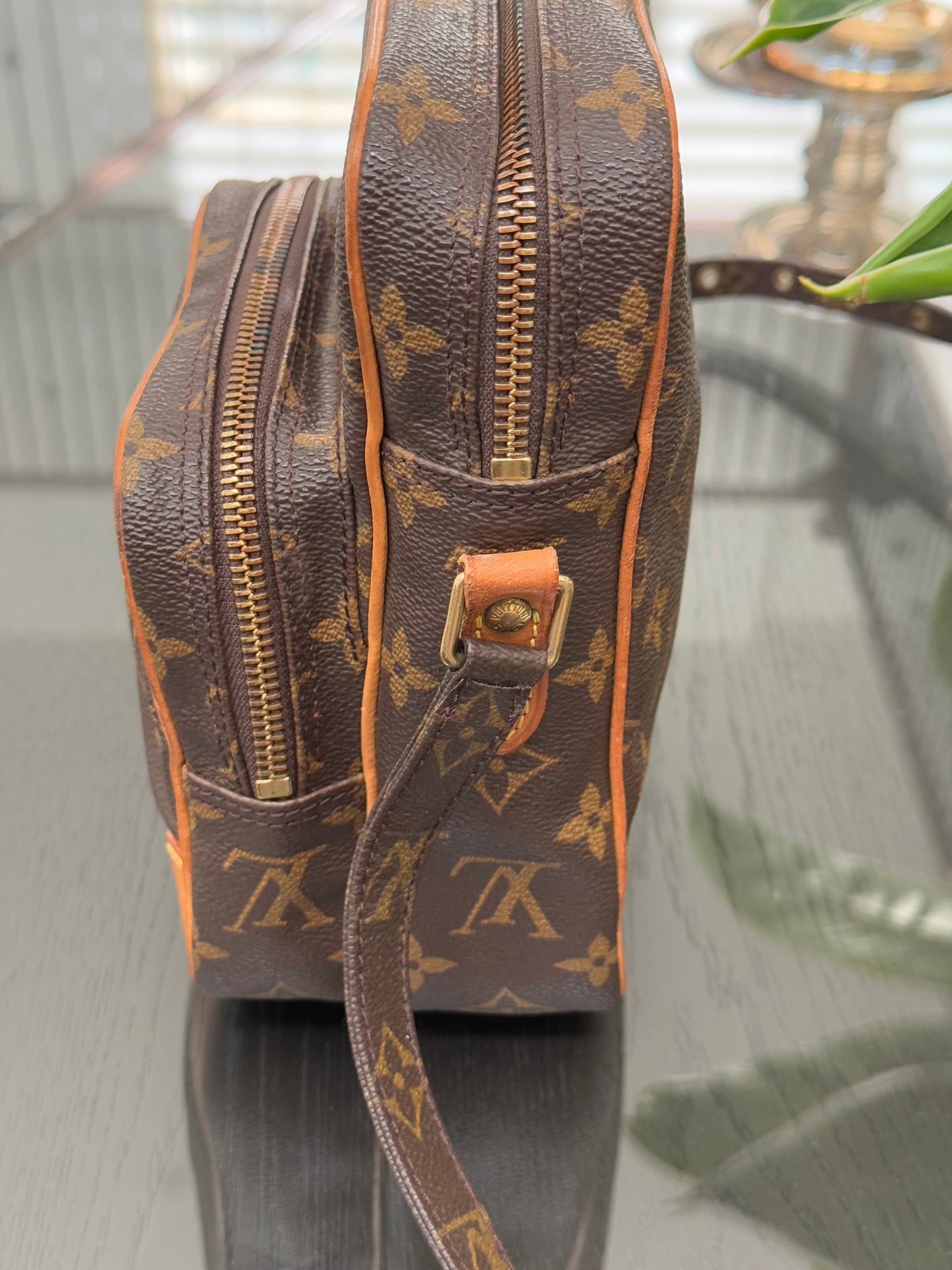 Amazon Crossbody Bag -Year: 1997