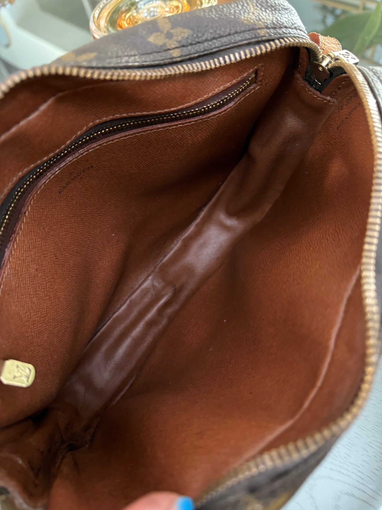 Jeaunefille MM Crossbody -Year: 1990