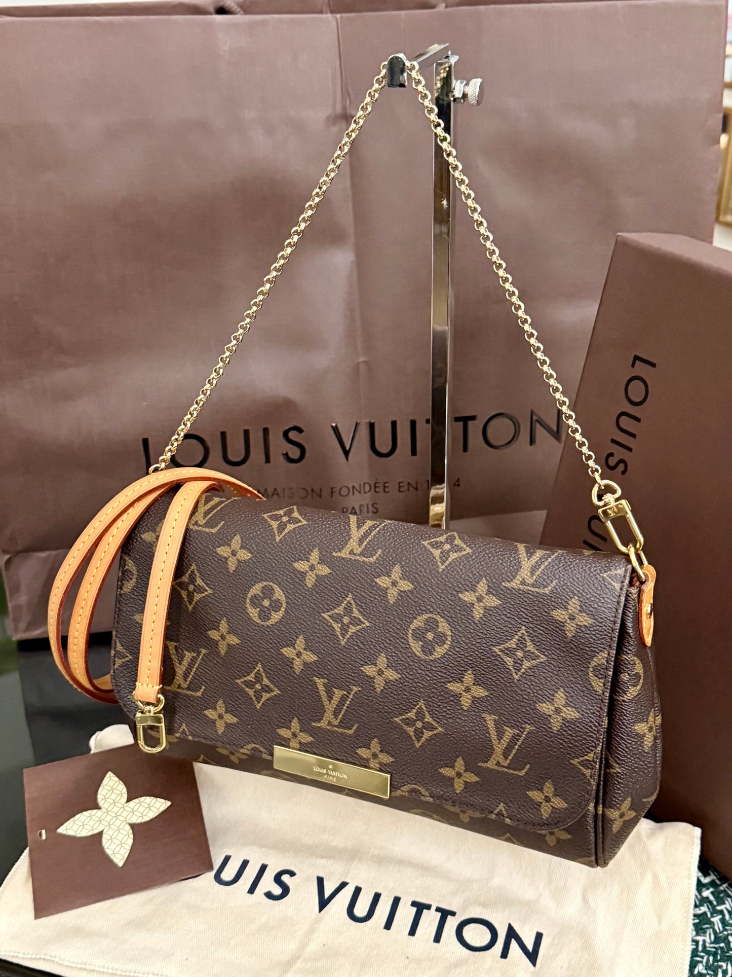 Favorite MM in Monogram with Original Strap, Dustbag, Box and Paper bag 🗓️ Year: 2017