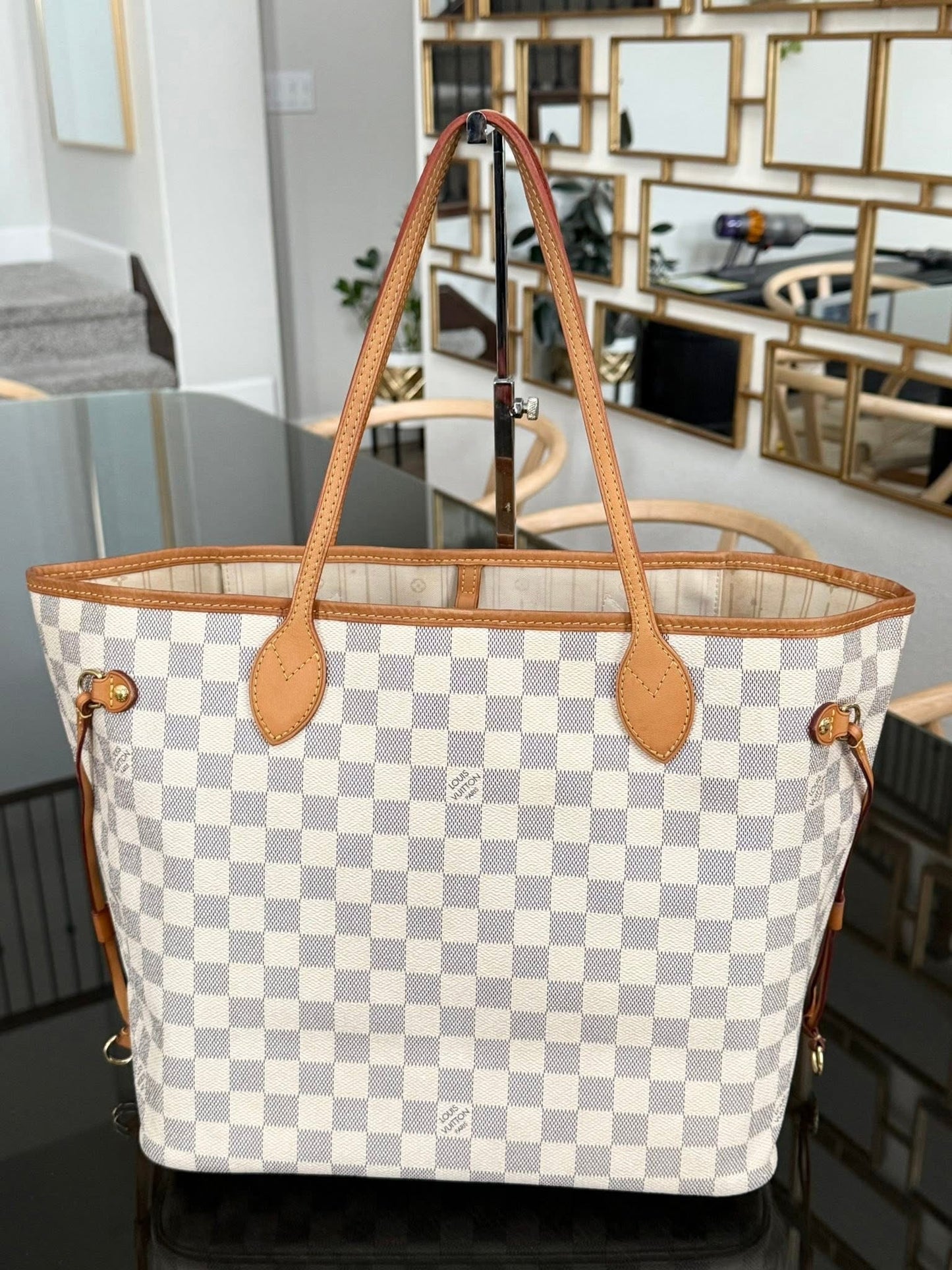Neverfull MM Azur with Insert Organizer 📅 Year: 2011