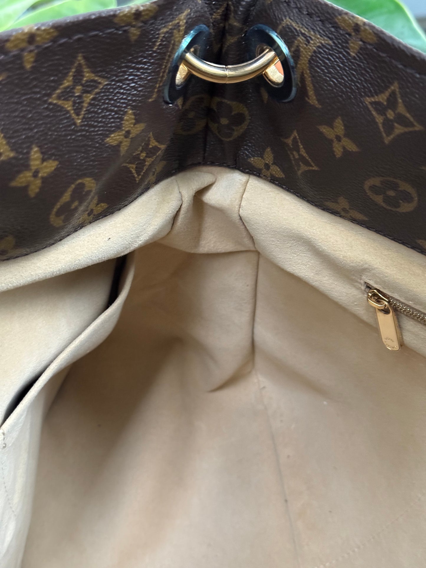 Artsy MM with Dustbag and Insert Organizer - 📅 Year: 2011