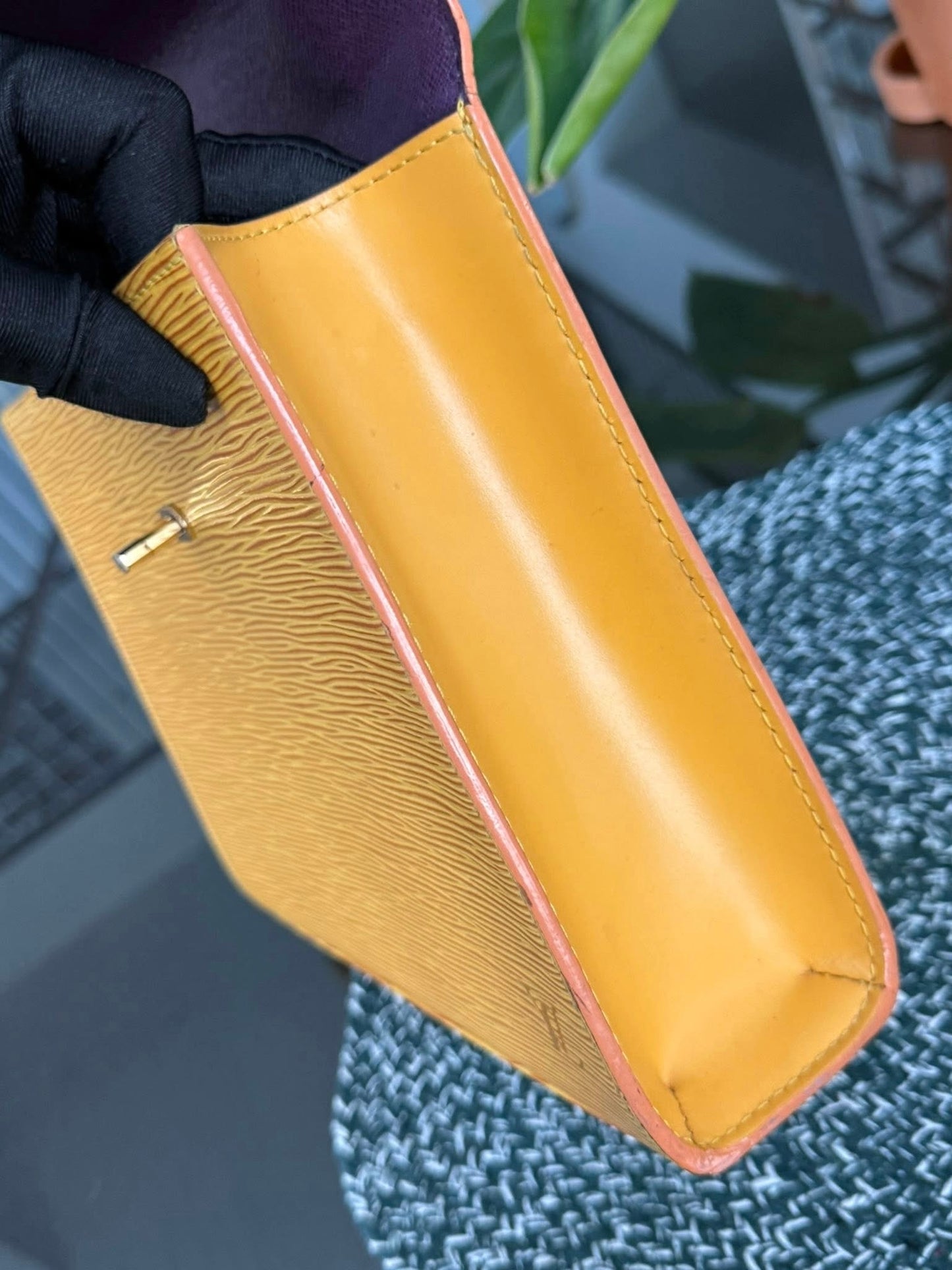 Epi Malesherbes Handbag in Tassil Yellow 🗓️ Year: 1995