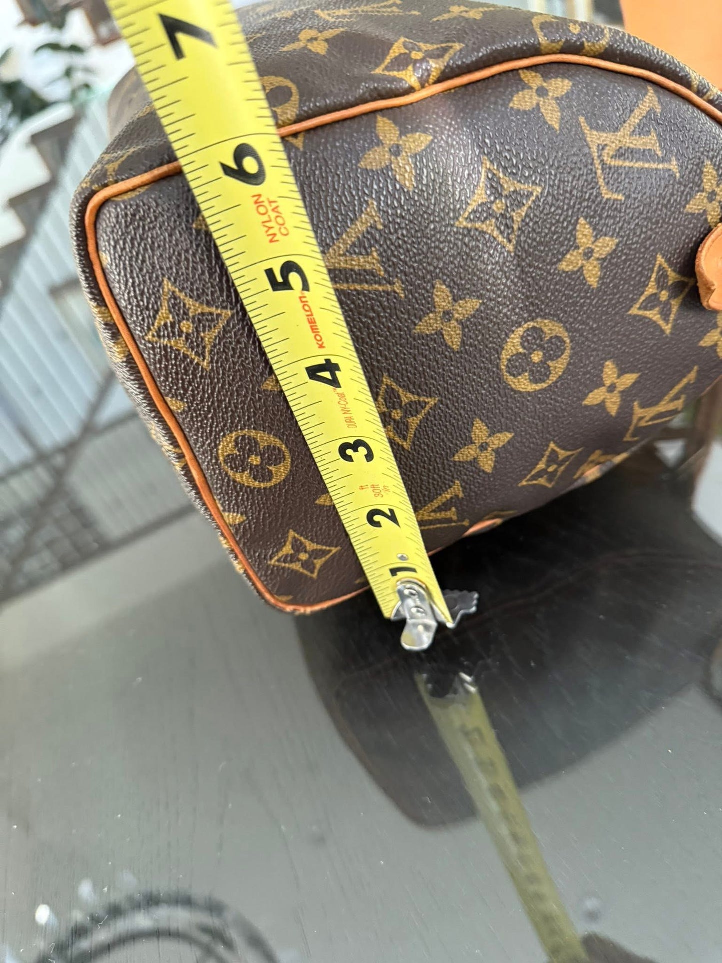 Speedy 25 in Monogram with Lock 🔐 and Key -🗓️ Year: 1994