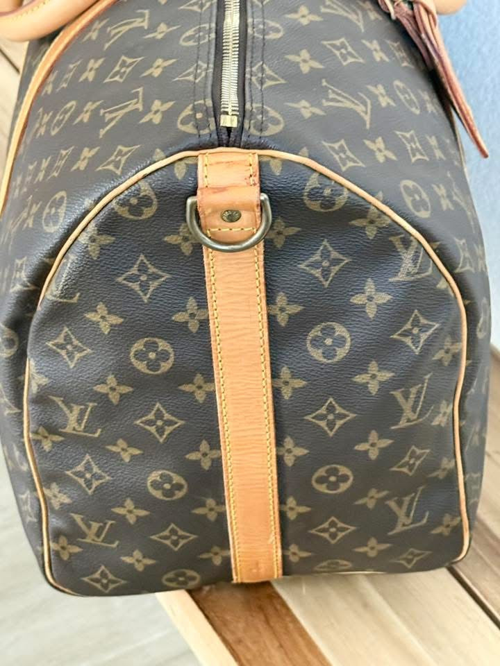 Keepall 50 Bandoulier with Original Strap, Luggage tag and Poignet  📅 Year: 1990