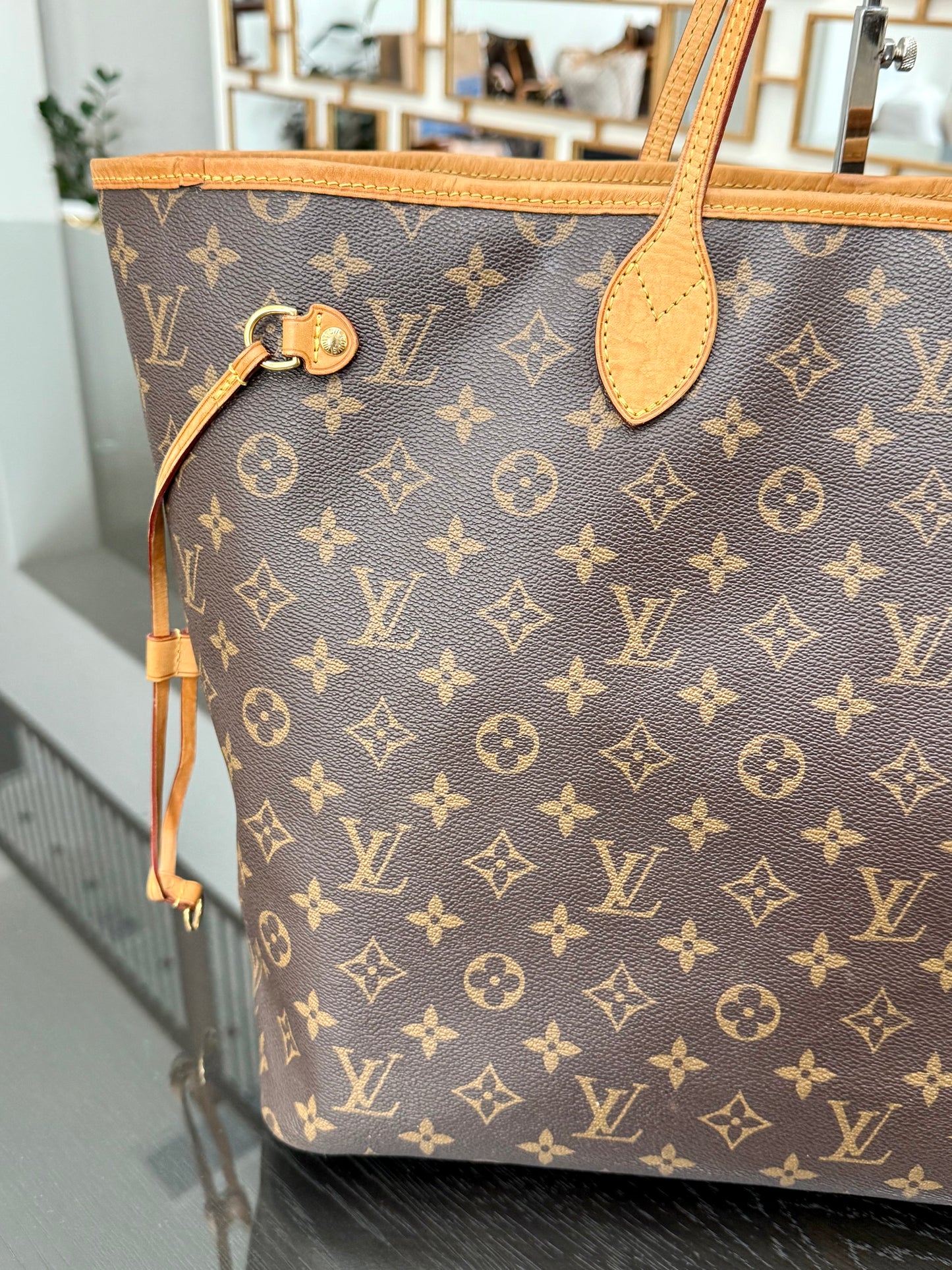 Neverfull GM with Dustbag Insert Organizer 🗓️ Year: 2013