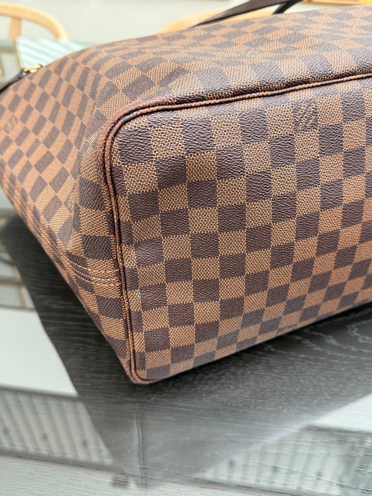 Neverfull GM in DE with Dustbag -🗓️ Year: 2013