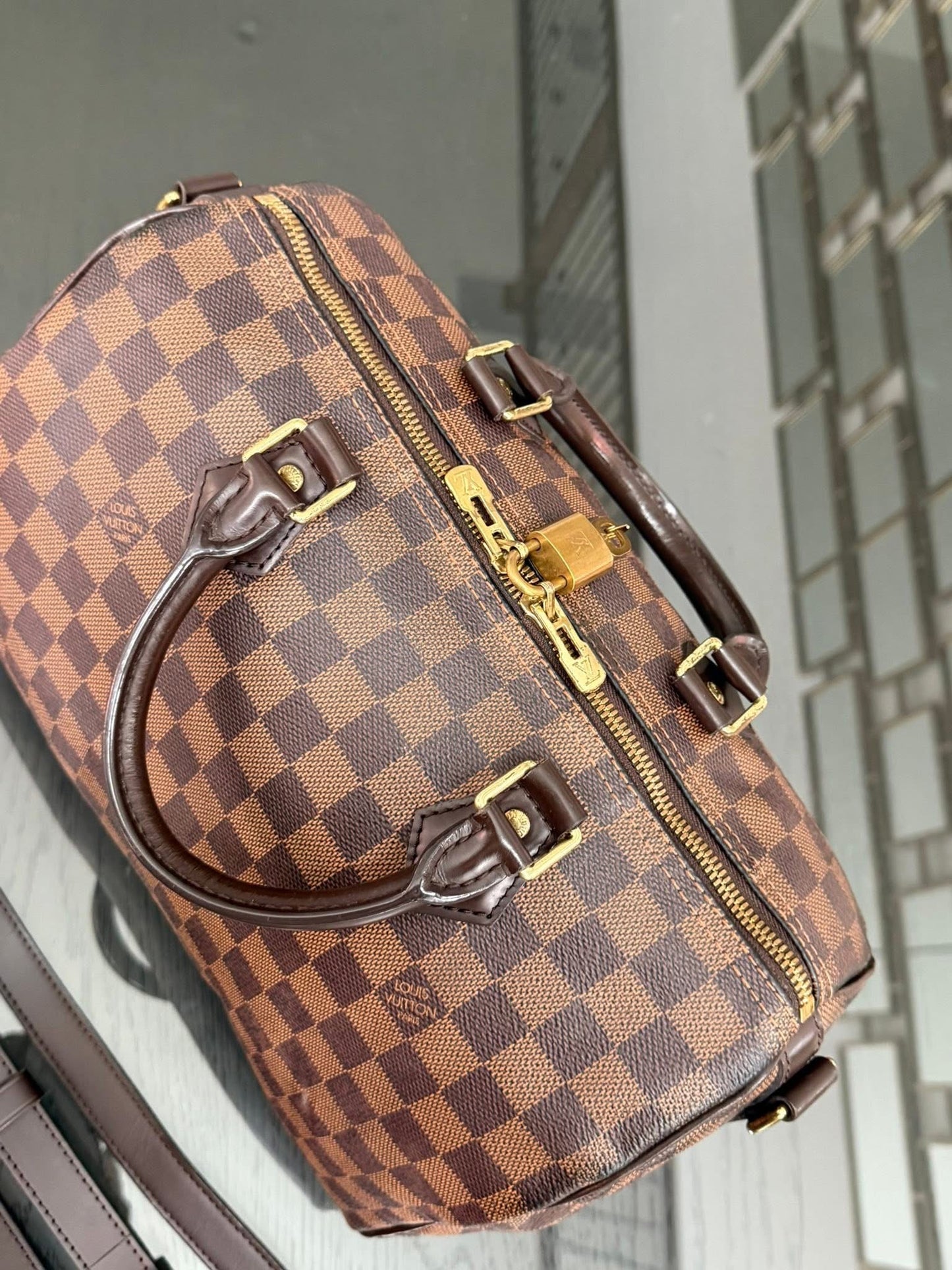 Speedy 30 Bandoulier in DE with 🔐 lock, Key, Original Strap, Insert Organizer and Dustbag -🗓️ Year: 2018