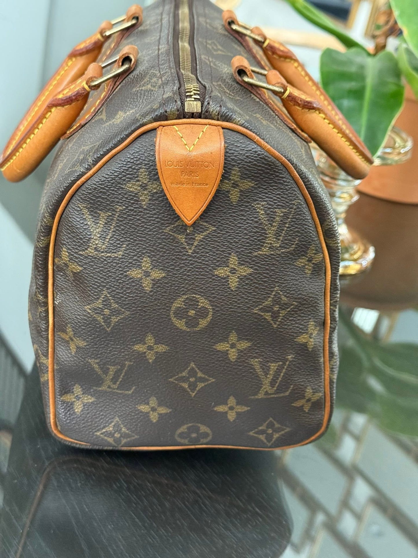 Speedy 25 in Monogram with Lock 🔐 and Key -🗓️ Year: 2000
