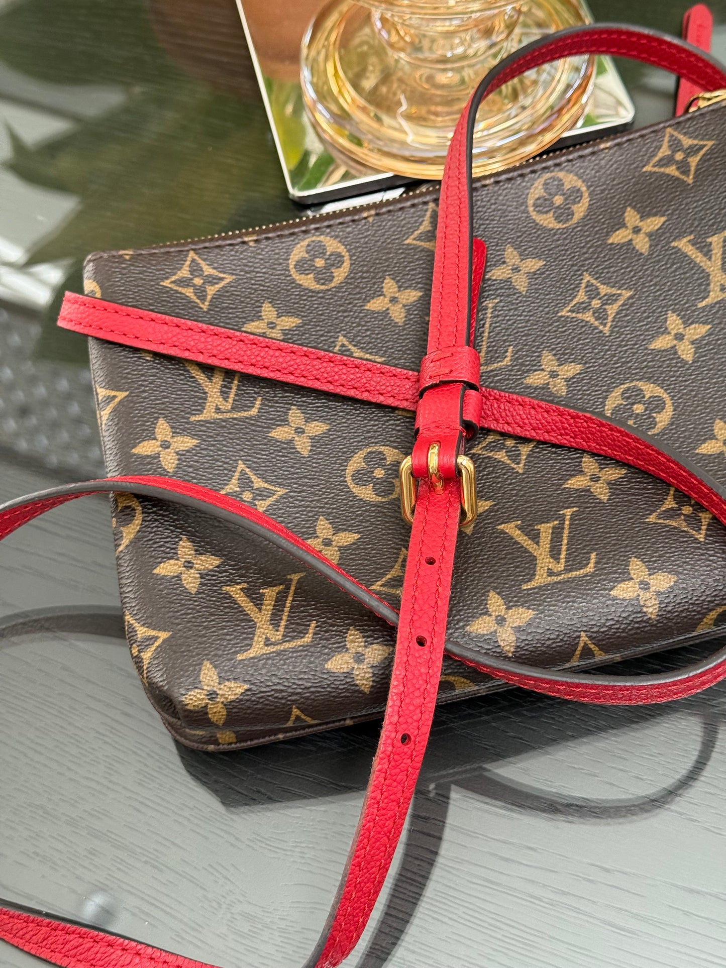 Twice Pochette in Cerise Red with Dustbag -📅 Year: 2015