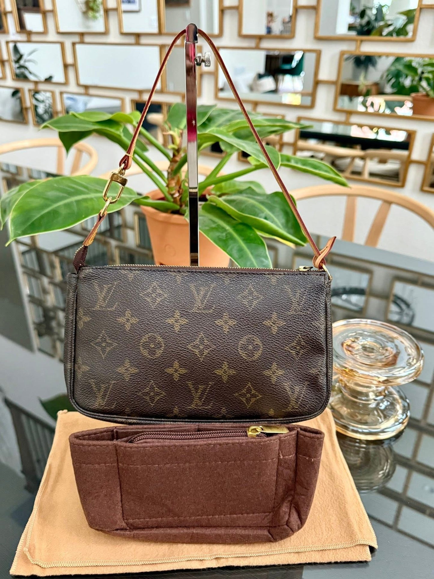 Pochette Accessories with Dustbag and Insert organizer -🗓️ Year: 2000