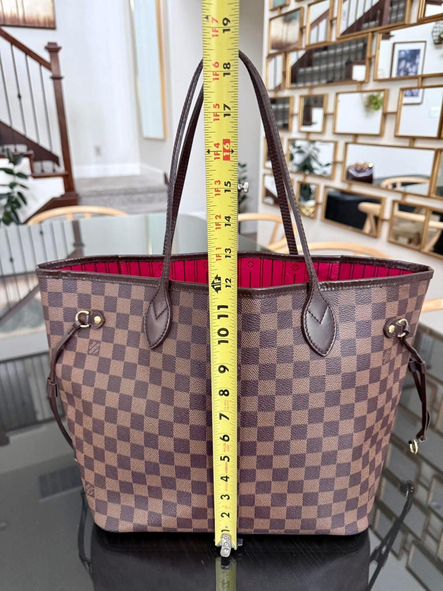 Neverfull MM in DE with Dustbag 🗓️ Year: 2010