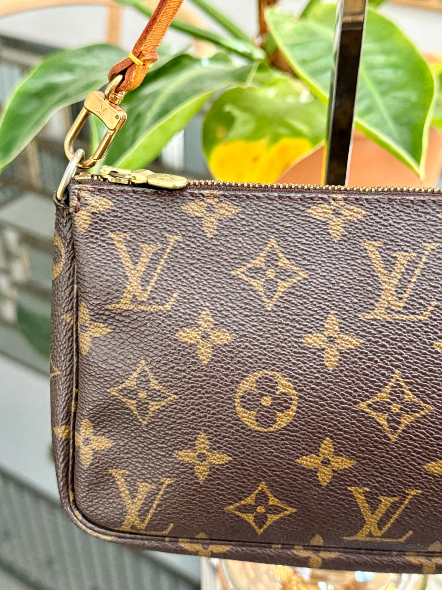 Monogram Pochette Accessories with Dustbag 📅 Year: 2000