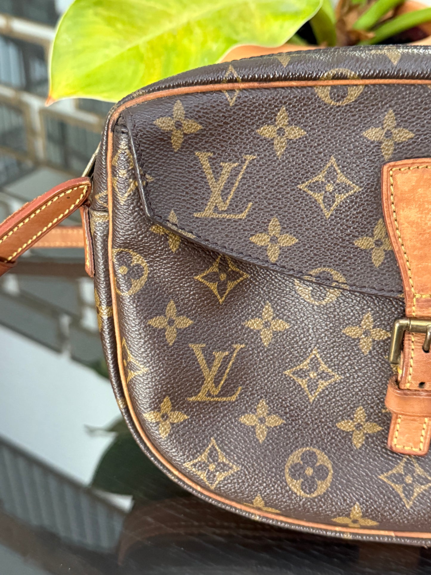 Jeaunefille MM Crossbody -Year: 1990